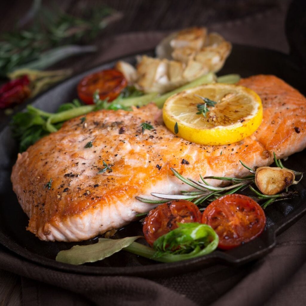 Salmo Cooked Cooked Salmon Temperature Guide (Perfect Every Time)